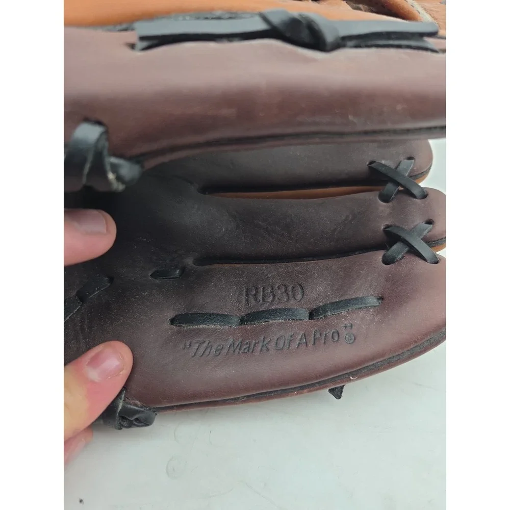 Rawlings this glove